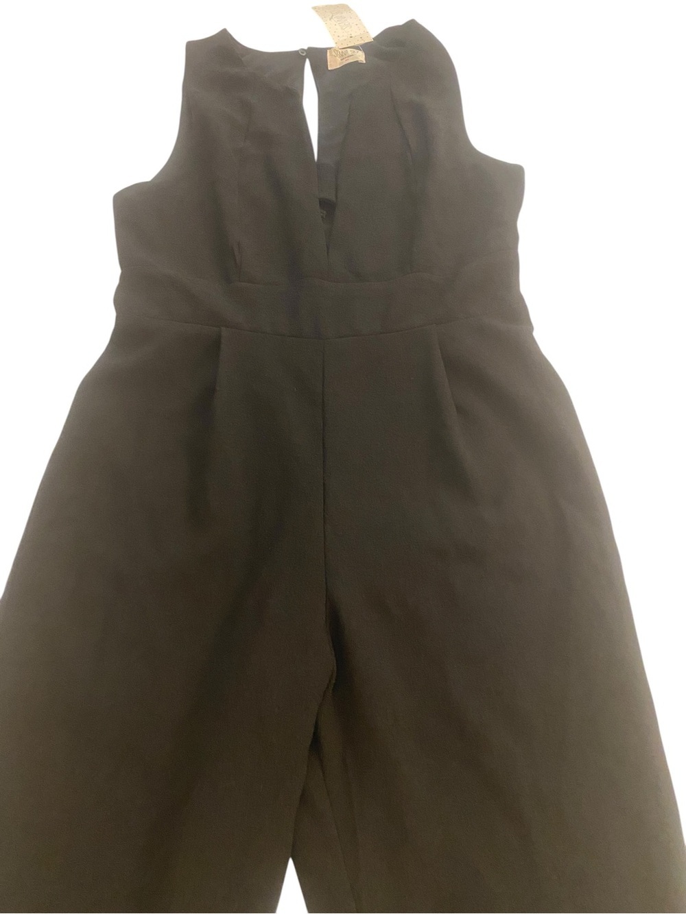 Women’s Black Sleeveless Wide Leg Deep V Plunge Jumpsuit New size 10